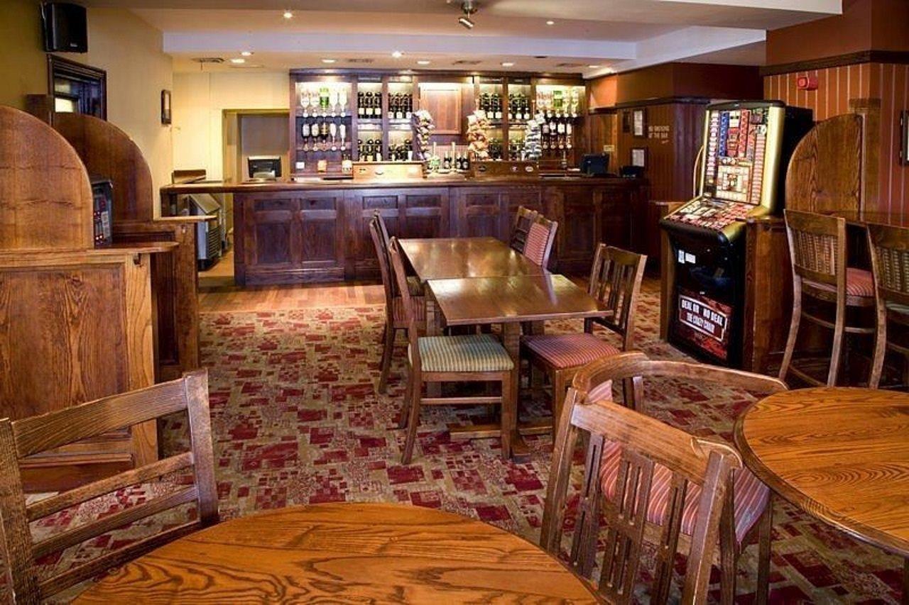 Premier Inn London אילפורד מראה חיצוני תמונה