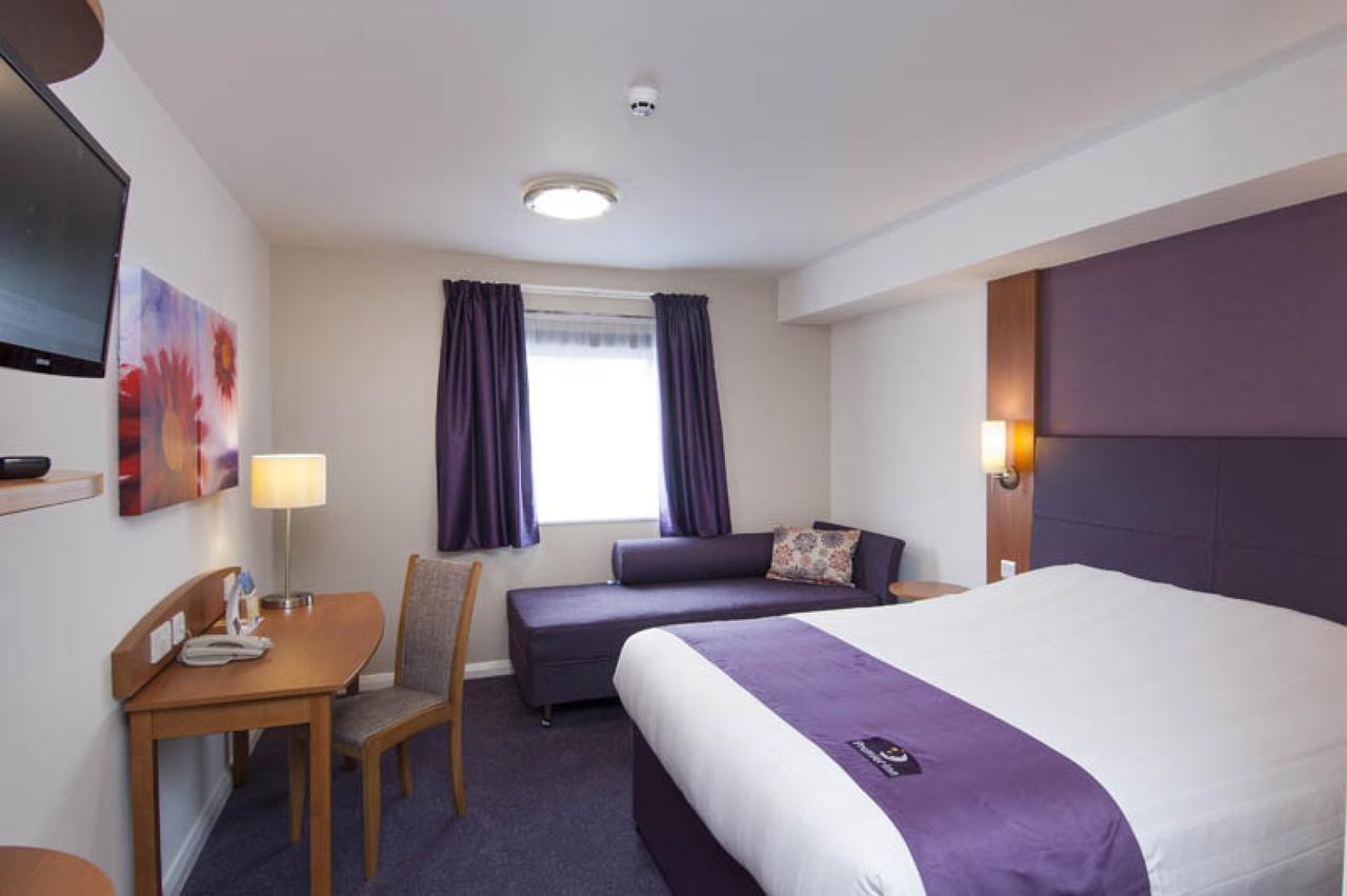 Premier Inn London אילפורד חדר תמונה